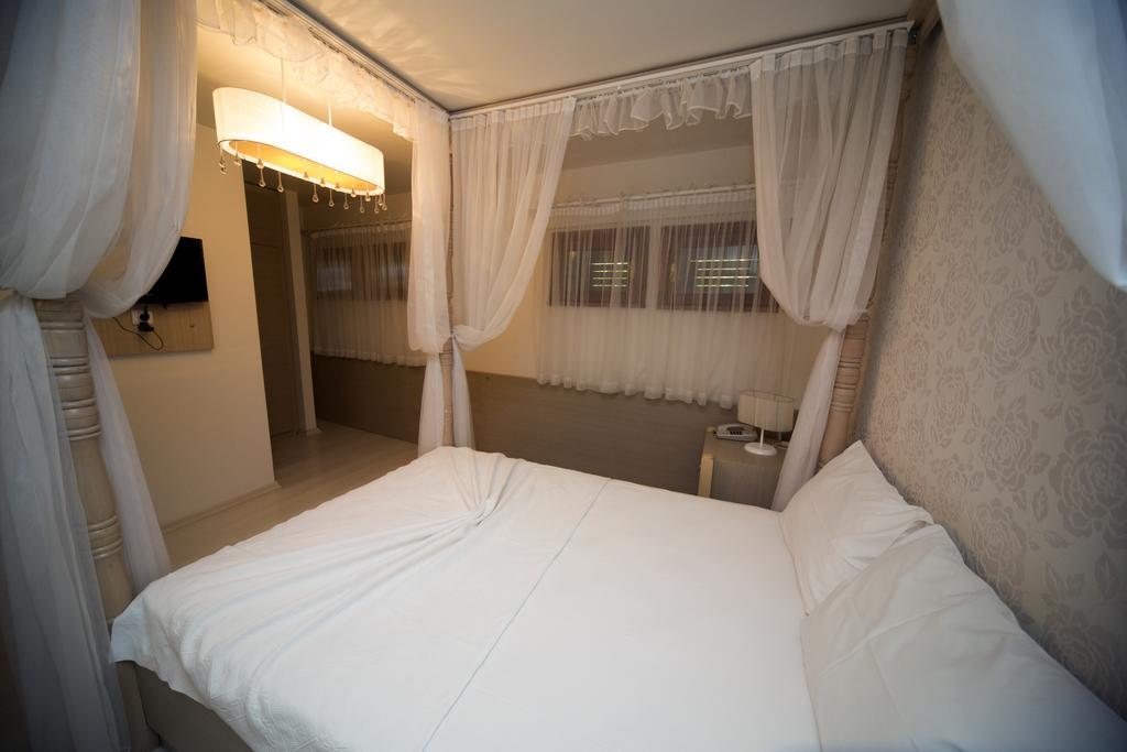 Apollon Hotel Bozcaada Ruang foto